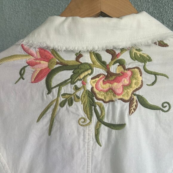 Flair Collection Embroidered Boho Jacket M but runs small - Picture 12 of 12